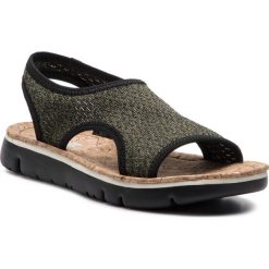 Sandały CAMPER - Oruga Sandal K200360-006 Multicolor. Zielone klapki damskie Camper, bez wzorów, z tworzywa sztucznego, bez obcasa. W wyprzedaży za 289,00 zł.