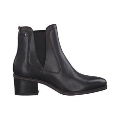 Tamaris Botki czarny female czarny 41. Czarne botki damskie Tamaris, ze skóry, eleganckie, na wysokim obcasie, na obcasie, bez zapięcia. W wyprzedaży za 239,00 zł.