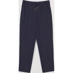 Spodnie jogger fit -. Spodnie damskie Mohito. Za 119,99 zł.