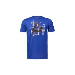 T-shirty z krótkim rękawem Reebok Sport Koszulka Foundations. Niebieskie koszulki męskie marki Reebok Sport, s, bez wzorów, sportowe, bez kołnierzyka, krótkie. Za 99,95 zł.