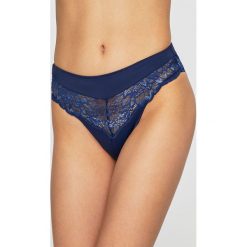 Triumph - Figi Amourette Charm. Niebieskie majtki damskie Triumph, z elastanu. W wyprzedaży za 79,90 zł.