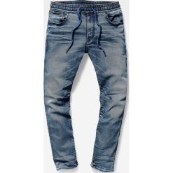 G-Star Raw - Jeansy Arc 3D Sport. Czarne jeansy męskie z dziurami marki G-Star RAW, l, z materiału, retro. Za 549,90 zł.