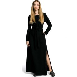 Czarna Sukienka Dresowa Maxi z Dekoltem Caro z Rozcięciem. Czarne sukienki damskie Molly.pl, na co dzień, s, w paski, z bawełny, bez kołnierzyka, bez rękawów, długie, maxi, proste. Za 158,90 zł.