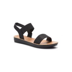 BASSANO WSL997-1. Czarne sandały damskie Bassano, bez wzorów, z materiału, bez obcasa, bez zapięcia. Za 49,99 zł.