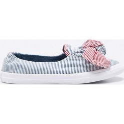 Converse - Tenisówki. Niebieskie trampki i tenisówki damskie marki Converse, z gumy. W wyprzedaży za 199,90 zł.