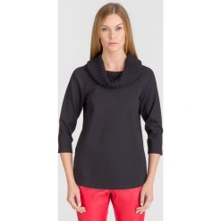 CZARNA BLUZKA TWINSET Z GOLFEM. Czarne bluzki damskie Twinset, bez wzorów, z tkaniny, bez rękawów. Za 309,50 zł.