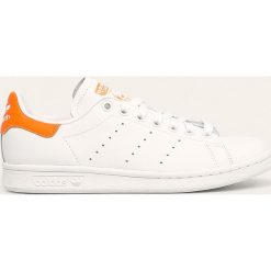 Adidas Originals - Buty Stan Smith. Białe buty sportowe damskie adidas Originals, bez wzorów, ze skóry, sportowe. Za 399,90 zł.