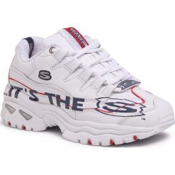 Sneakersy SKECHERS - Genuine Look 13407/WNVR White/Navy/Red. Białe półbuty damskie Skechers, ze skóry. W wyprzedaży za 279,00 zł.