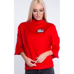 Bluza z pluszu z lampasami czerwona 6562. Czerwone bluzy damskie marki Fasardi, l. Za 44,00 zł.