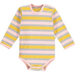 Body w kolorze jasnoróżowym ze wzorem. Różowe body niemowlęce lamino, w paski, z materiału, bez rękawów. W wyprzedaży za 30,95 zł.