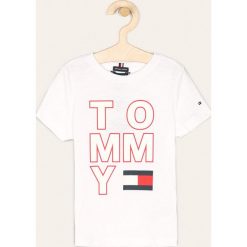 Tommy Hilfiger - T-shirt dziecięcy 98-176 cm. Białe t-shirty chłopięce TOMMY HILFIGER, z aplikacjami, z bawełny, bez rękawów. Za 159,90 zł.