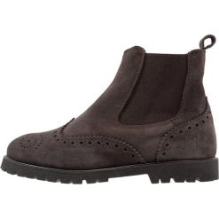 Clic! Śniegowce africa. Szare buty zimowe damskie marki clic!, z futra. W wyprzedaży za 411,75 zł.