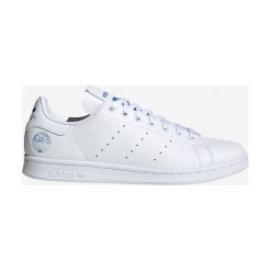 Adidas Originals Stan Smith Tenisówki Biały. Białe trampki męskie adidas Originals, bez wzorów, ze skóry, bez zapięcia. Za 430,95 zł.