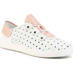 Sneakersy QUAZI - QZ-51-04-000475 153. Różowe półbuty damskie QUAZI, na co dzień, bez wzorów, ze skóry, bez obcasa, bez zapięcia. W wyprzedaży za 169,00 zł.