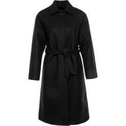 Płaszcz zimowy Red Valentino SR3CA1R5. Czarne płaszcze damskie Red Valentino, na zimę, bez wzorów, z wełny. W wyprzedaży za 1569,00 zł.