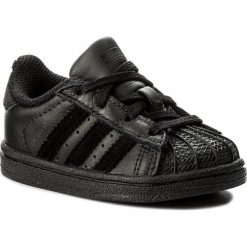 Buty adidas - Superstar I BZ0388 Cblack/Cblack/Cblack. Czarne półbuty dziewczęce Adidas, na sznurówki. W wyprzedaży za 209,00 zł.