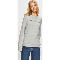 Tommy Hilfiger - Bluza. Niebieskie bluzy damskie TOMMY HILFIGER, s, z nadrukiem, z bawełny, bez rękawów, bez kaptura. W wyprzedaży za 359,90 zł.