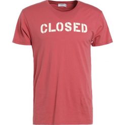 T-shirty męskie z nadrukiem: CLOSED Tshirt z nadrukiem vermillion