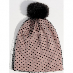 Czapka w groszki z pomponem - Różowy. Czerwone czapki damskie marki Mohito, w grochy. Za 39,99 zł.