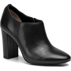 Półbuty LAUREN RALPH LAUREN - Aubree 802755615001 Black. Czarne półbuty damskie Lauren Ralph Lauren, bez wzorów, ze skóry ekologicznej, bez obcasa, na obcasie, bez zapięcia. Za 719,00 zł.