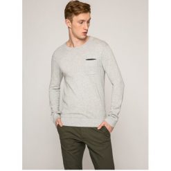 Scotch & Soda - Sweter. Szare swetry klasyczne męskie marki Scotch & Soda, m, z bawełny, z okrągłym kołnierzem. W wyprzedaży za 169,90 zł.