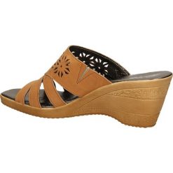 KLAPKI ŁUKBUT 05750-3-L-022. Brązowe crocsy damskie marki Casu. Za 139,99 zł.