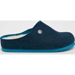 Birkenstock - Kapcie Kaprun Rivet. Niebieskie kapcie damskie marki Birkenstock, z materiału. W wyprzedaży za 269,90 zł.
