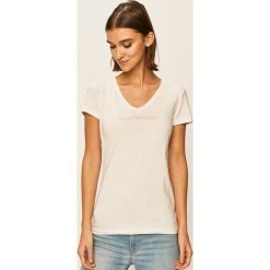 Emporio Armani - T-shirt. Białe bluzki damskie Emporio Armani, s, z aplikacjami, z elastanu, casualowe, bez kołnierzyka, z krótkim rękawem. Za 219,90 zł.