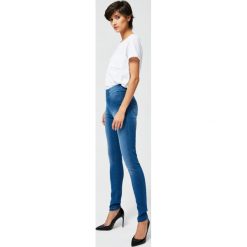 Niebieskie jegginsy. Niebieskie jeansy damskie Moodo, xs, z elastanu. Za 39,99 zł.