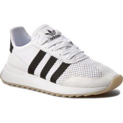 Buty adidas - Flb W BA7760 Ftwwht/Cblack/Ftwwht. Białe półbuty damskie Adidas, bez wzorów, ze skóry ekologicznej, eleganckie. W wyprzedaży za 279,00 zł.