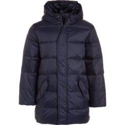 Benetton Płaszcz puchowy dark blue. Niebieskie płaszcze męskie marki Benetton, z materiału. W wyprzedaży za 428,35 zł.
