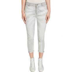 Dżinsy - Slim fit - w kolorze jasnoszarym. Szare jeansy damskie Oui. W wyprzedaży za 214,95 zł.