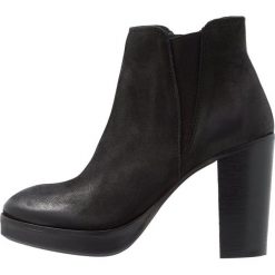 Felmini TIDE Botki na obcasie black. Czarne botki damskie marki Felmini, ze skóry, bez obcasa, na obcasie, bez zapięcia. Za 629,00 zł.