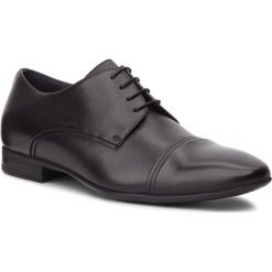 Półbuty GINO ROSSI - Eliot MPV116-258-E100-9900-0 99. Czarne buty wizytowe męskie Gino Rossi, bez wzorów, ze skóry, eleganckie, bez zapięcia. W wyprzedaży za 209,00 zł.