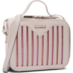 Torebka MONNARI - BAG1270-026 Pink. Różowe torebki klasyczne damskie Monnari, bez wzorów, ze skóry ekologicznej, klasyczne, na ramię, bez dodatków. W wyprzedaży za 139,00 zł.
