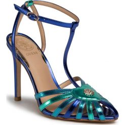 Sandały GUESS - Cicada3 FL6CI3 LEL08 BLUE. Niebieskie klapki damskie Guess, z aplikacjami, ze skóry ekologicznej, bez obcasa, na obcasie. Za 689,00 zł.