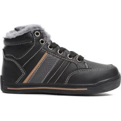 Czarne Buty Sportowe Bowing. Czarne buty sportowe chłopięce Born2be, z materiału, z okrągłym noskiem, na zamek. Za 59,99 zł.