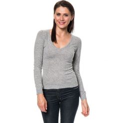 Sweter w kolorze szarym. Szare swetry klasyczne damskie marki C&Jo i Assuili, z dzianiny. W wyprzedaży za 136,95 zł.