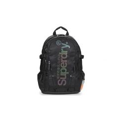 Plecaki Superdry CAMO REFLECTIVE TARP RUCKSACK. Czarne plecaki męskie Superdry, bez wzorów. Za 349,00 zł.