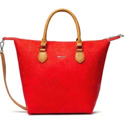 Desigual Hela Torebka Czerwony. Czerwone torebki klasyczne damskie Desigual, w paski, z materiału, bez dodatków. Za 350,95 zł.
