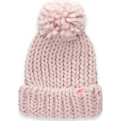 4F Czapka zimowa Różowy. Różowe czapki damskie 4f, na zimę, z materiału. Za 59,95 zł.