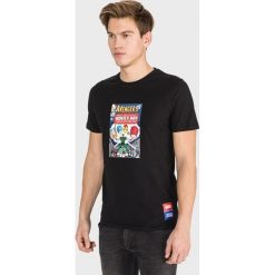 Jack & Jones Avengers Koszulka Czarny. Czarne podkoszulki męskie Jack & Jones, xl, z nadrukiem, z bawełny, z krótkim rękawem. Za 87,95 zł.