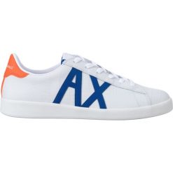 Armani Exchange Tenisówki Biały. Białe trampki męskie Armani Exchange, bez wzorów, ze skóry, bez zapięcia. Za 714,95 zł.