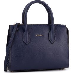 Torebka FURLA - Pin 1034024 B BMN1 OAS Blu Notte g. Niebieskie torebki klasyczne damskie Furla, z aplikacjami, ze skóry, klasyczne, zdobione, bez dodatków. W wyprzedaży za 639,00 zł.