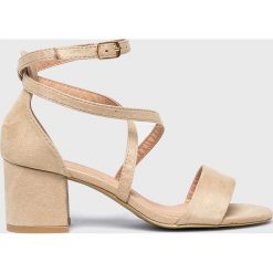 Answear - Sandały Laura Mode. Czarne klapki damskie marki ANSWEAR, bez wzorów, z materiału, bez obcasa, na obcasie. Za 119,90 zł.