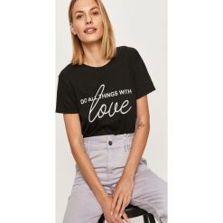 Answear Lab - T-shirt. Czarne bluzki damskie Answear Lab, s, z nadrukiem, z bawełny, casualowe, z okrągłym kołnierzem. Za 59,90 zł.