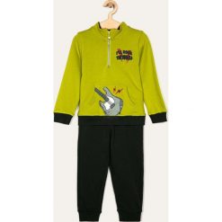 Blukids - Komplet dziecięcy 74-98 cm. Żółte spodnie chłopięce Blukids, z nadrukiem, z bawełny. Za 69,90 zł.