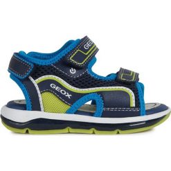 Geox - Sandały dziecięce. Niebieskie sandały chłopięce Geox, ze skóry ekologicznej, z okrągłym noskiem, bez zapięcia. Za 259,90 zł.