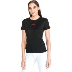 Guess Koszulka Czarny. Czarne koszulki damskie Guess, m, z haftami, z elastanu, bez kołnierzyka. Za 125,95 zł.