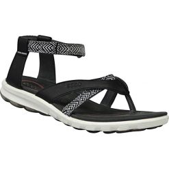 Ecco Cruise 84167351052 sandały sportowe damskie białe 35. Białe sandały damskie ecco, w paski, ze skóry, sportowe, na niskim obcasie, z paskami, trekkingowe. W wyprzedaży za 329,99 zł.